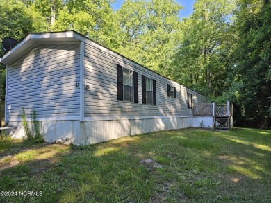 Beach Home For Sale in Blounts Creek, North Carolina