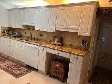 Beach Condo For Sale in Deerfield Beach, Florida