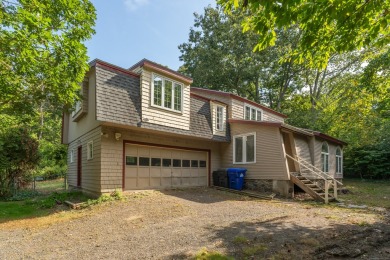 Beach Home For Sale in Branford, Connecticut