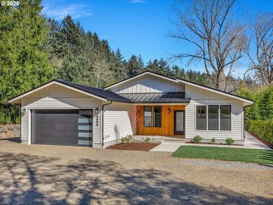Beach Home For Sale in Manzanita, Oregon