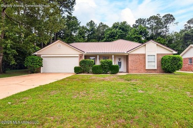 Beach Home For Sale in Ocean Springs, Mississippi