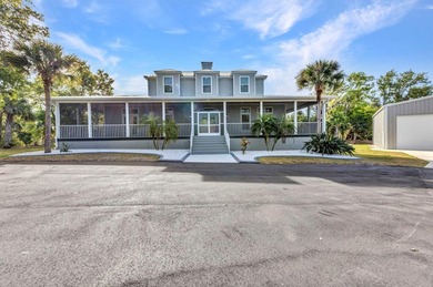 Beach Home For Sale in Punta Gorda, Florida