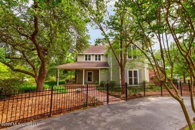Beach Home For Sale in Long Beach, Mississippi