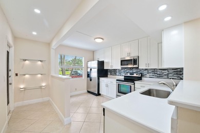 Beach Condo For Sale in Boca Raton, Florida