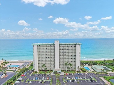 Beach Condo For Sale in Jensen Beach, Florida