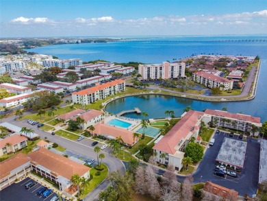 Beach Condo For Sale in Clearwater, Florida