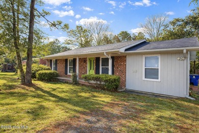 Beach Home Active Under Contract in Southport, North Carolina