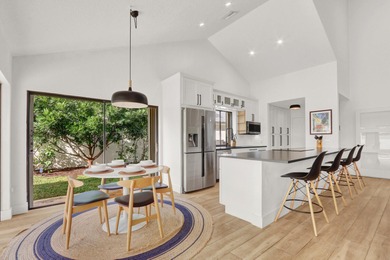 Beach Home For Sale in Jupiter, Florida