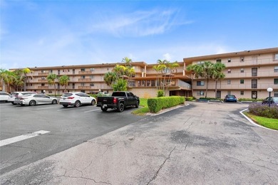 Beach Condo For Sale in Boca Raton, Florida