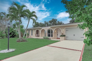 Beach Home For Sale in Port Saint Lucie, Florida