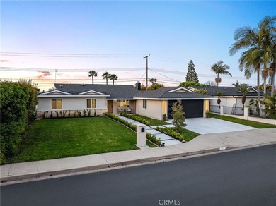 Beach Home For Sale in Costa Mesa, California