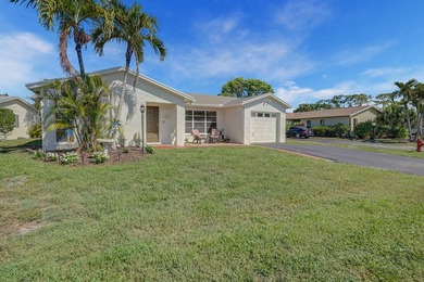Beach Home For Sale in Lake Worth, Florida