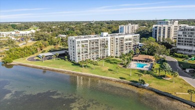 Beach Condo For Sale in Belleair Beach, Florida