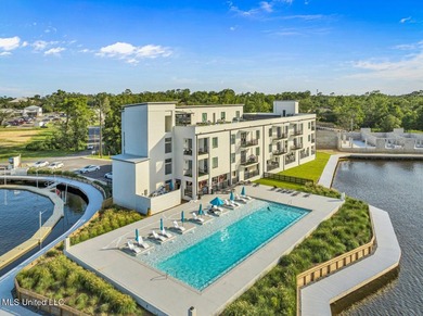 Beach Condo For Sale in Gulfport, Mississippi