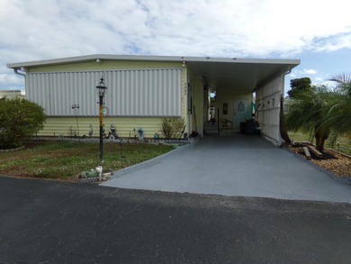 Beach Home For Sale in Boynton Beach, Florida