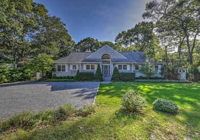 Beach Home For Sale in East Hampton, New York