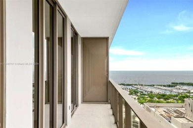 Beach Condo For Sale in Miami, Florida