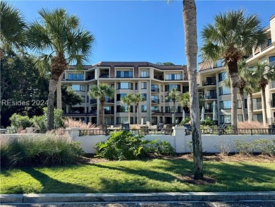 Beach Home For Sale in Hilton Head Island, South Carolina