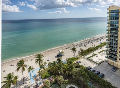 Beach Condo For Sale in Hollywood, Florida