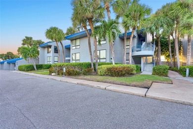 Beach Condo For Sale in Tierra Verde, Florida