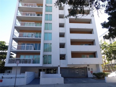 Beach Condo For Sale in Miami, Florida