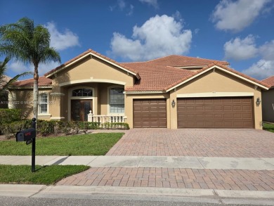 Beach Home For Sale in West Palm Beach, Florida