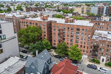 Beach Home For Sale in Brooklyn, New York