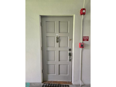 Beach Condo For Sale in Hollywood, Florida