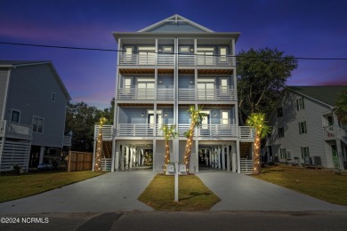 Beach Townhome/Townhouse For Sale in Carolina Beach, North Carolina