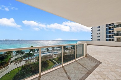 Beach Condo For Sale in Sunny Isles Beach, Florida