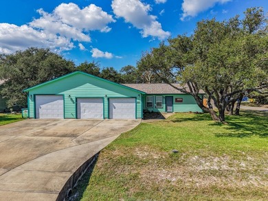 Beach Home For Sale in Rockport, Texas