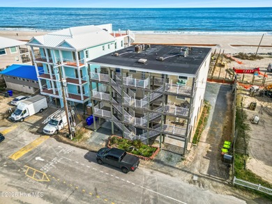 Beach Condo Sale Pending in Carolina Beach, North Carolina