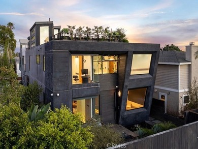 Beach Home For Sale in Venice, California