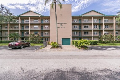 Beach Condo For Sale in Pembroke Pines, Florida