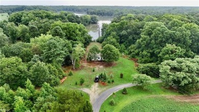 Beach Home For Sale in Montross, Virginia