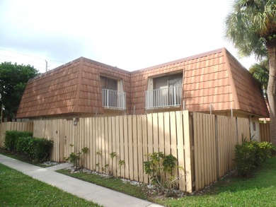 Beach Townhome/Townhouse For Sale in West Palm Beach, Florida