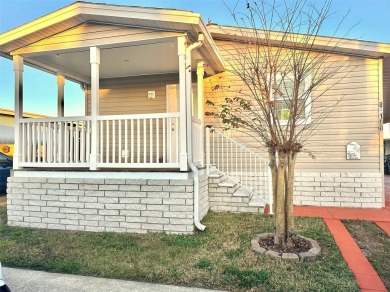 Beach Home For Sale in Pinellas Park, Florida