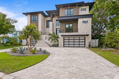 Beach Home Sale Pending in Tampa, Florida