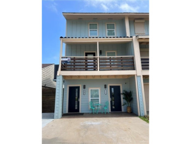 Beach Townhome/Townhouse For Sale in South Padre Island, Texas