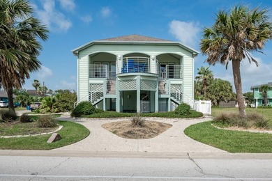 Beach Home For Sale in Rockport, Texas