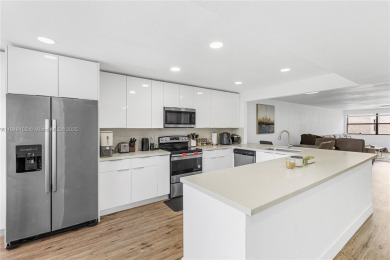 Beach Condo For Sale in Sunrise, Florida