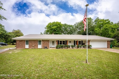 Beach Home For Sale in Ocean Springs, Mississippi
