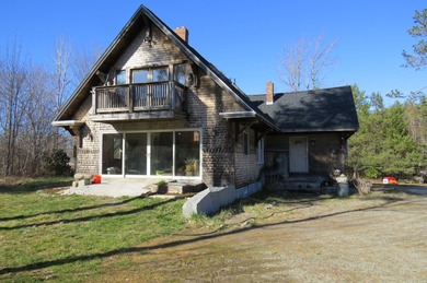 Beach Home For Sale in Ellsworth, Maine