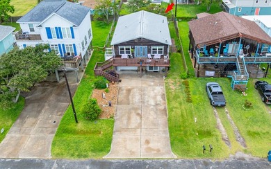 Beach Home For Sale in Rockport, Texas