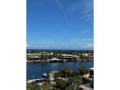 Beach Condo For Sale in Aventura, Florida