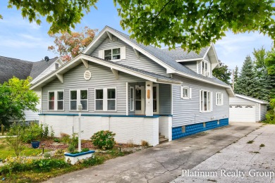 Beach Home Active Under Contract in Muskegon, Michigan