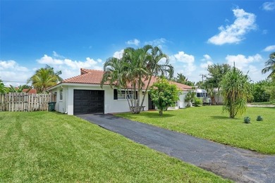 Beach Home For Sale in Boca Raton, Florida