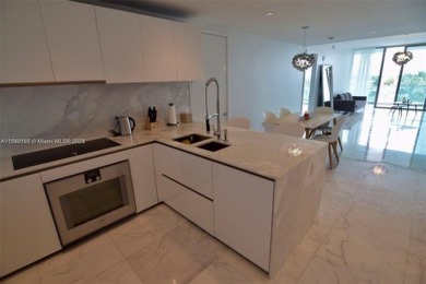 Beach Condo For Sale in Bal Harbour, Florida