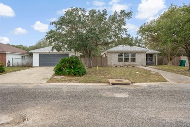 Beach Home For Sale in Aransas Pass, Texas