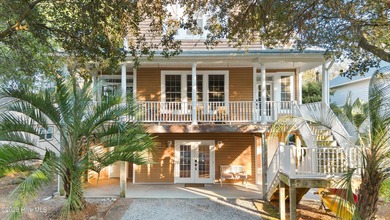 Beach Home For Sale in Oak Island, North Carolina